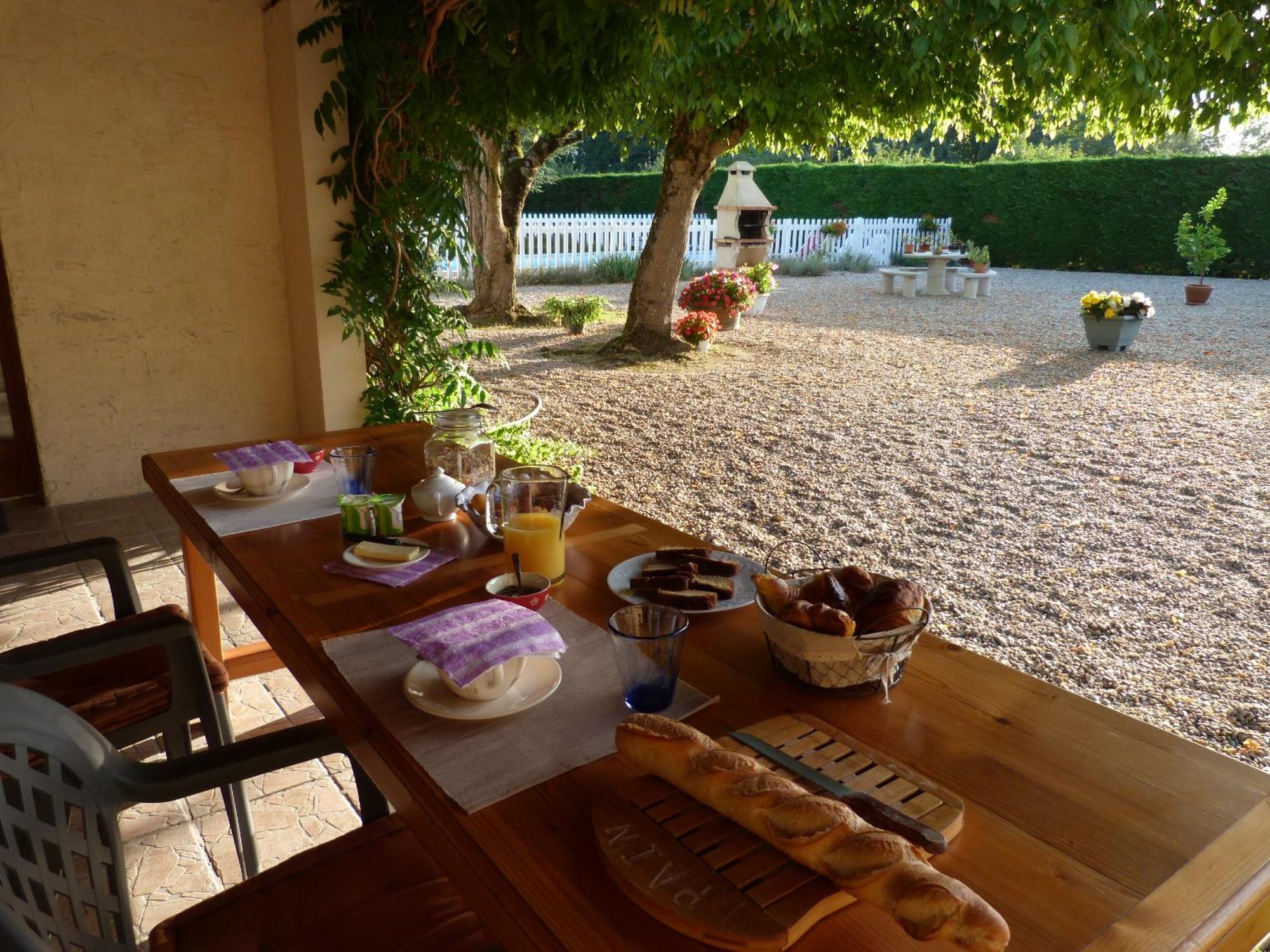 Le Clos D'Emeline Sainte-Terre Exterior photo